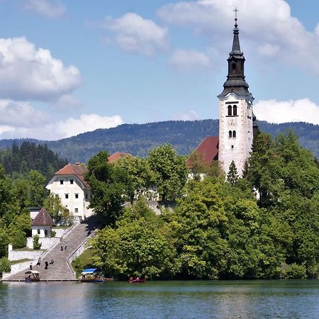 Penzion Zaka Bled Exteriör bild