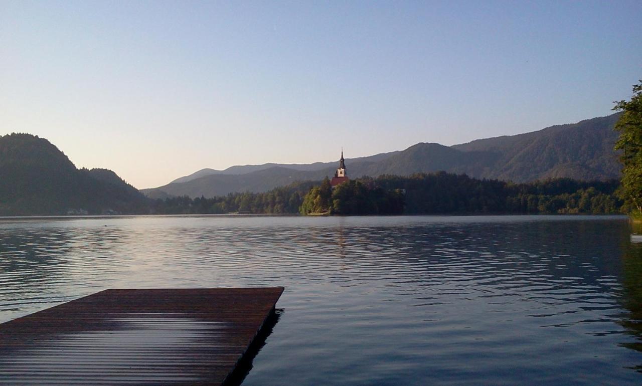Penzion Zaka Bled Exteriör bild